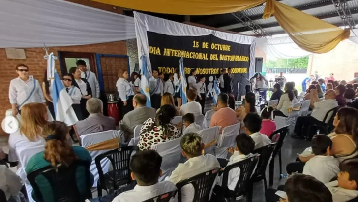 Se corrió la maratón por el Día del Bastón Blanco en Tucumán