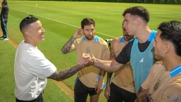 Daddy Yankee fue al entrenamiento de la selección argentina en Estados Unidos