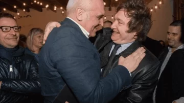 Milei respaldó a Espert, que sigue con su candidatura a diputado en medio del escándalo