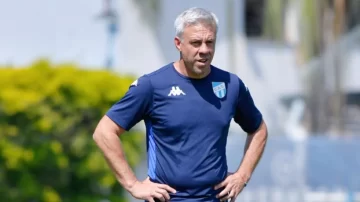 Lucas Pusineri dejó de ser el DT de Atlético Tucumán