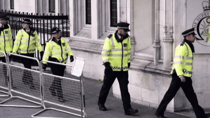 Reino Unido conmocionado por un ataque a una sinagoga en plena festividad judía