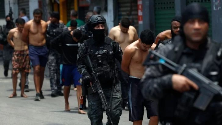 Violencia en Río de Janeiro: al menos 60 muertos en operativos policiales