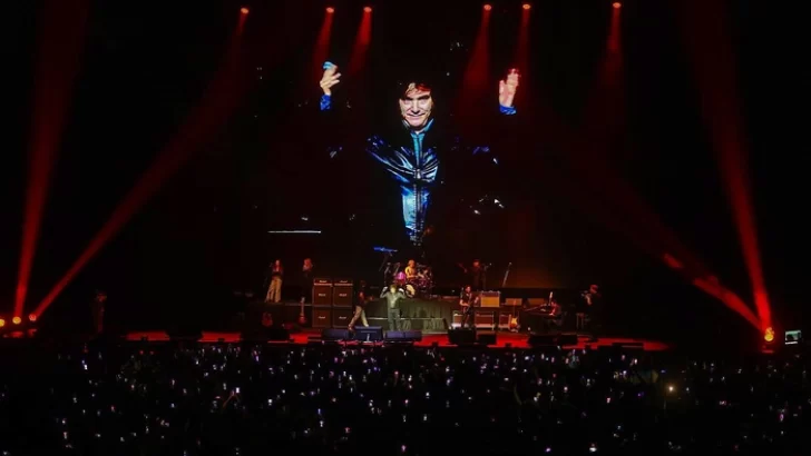 Espert afuera, Milei en el Movistar Arena y Caputo en Washington: una jornada de contrastes en el gobierno libertario