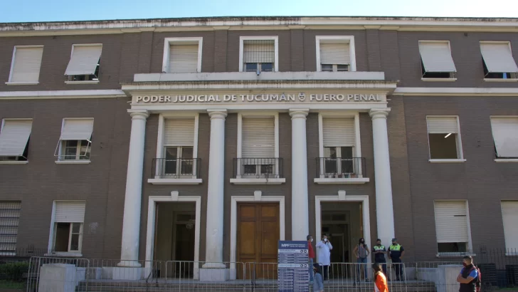 Realizaron allanamientos por presuntas coimas en la Policía