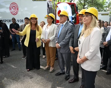 251110101540_30227-728x580