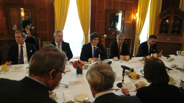 Javier Milei se reunió con empresarios antes de visitar la tumba de un líder judío