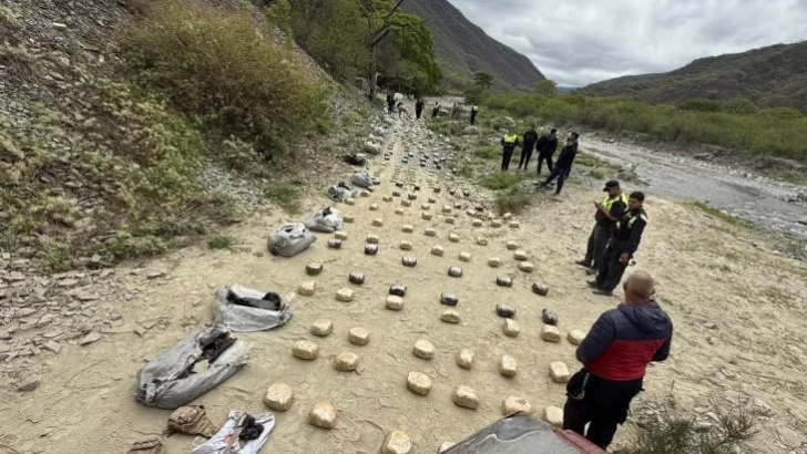 Secuestraron más de 300 kilos de marihuana luego de una persecución con tiroteo