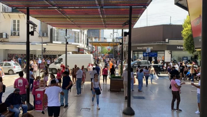 Confirmaron el nuevo horario de la atención al público en los comercios de la Capital tucumana