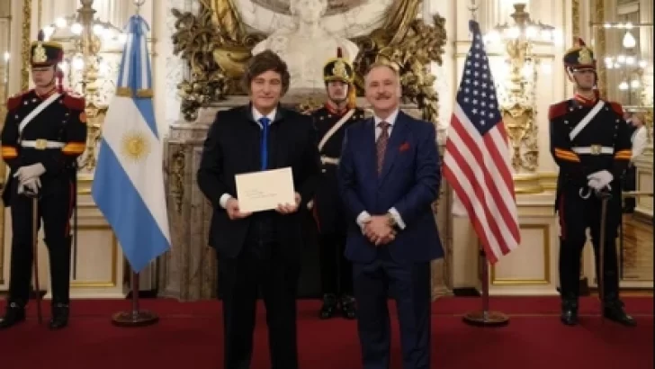 Milei recibió las cartas credenciales del embajador de los Estados Unidos