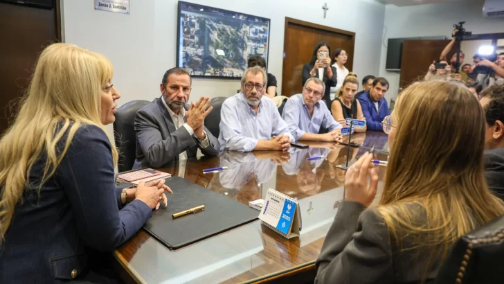 Rossana Chahla exigió a los empresarios del transporte que cumplan con lo acordado