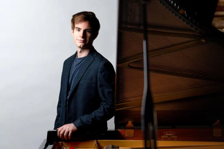 WhatsApp-Image-2025-11-07-at-13.45.33-1-1-728x485