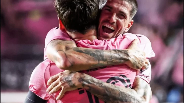 Messi brilló, Inter Miami goleó 4-0 a Nashville y avanzó en los playoffs de la MLS