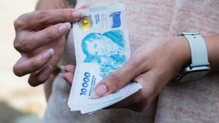 Bono a estatales: ”Por ahora no hay nada definido”