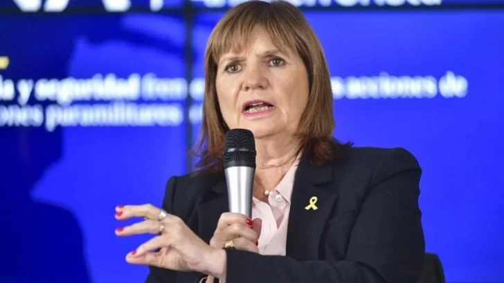 Patricia Bullrich presentó la nueva fuerza para “administrar las migraciones”