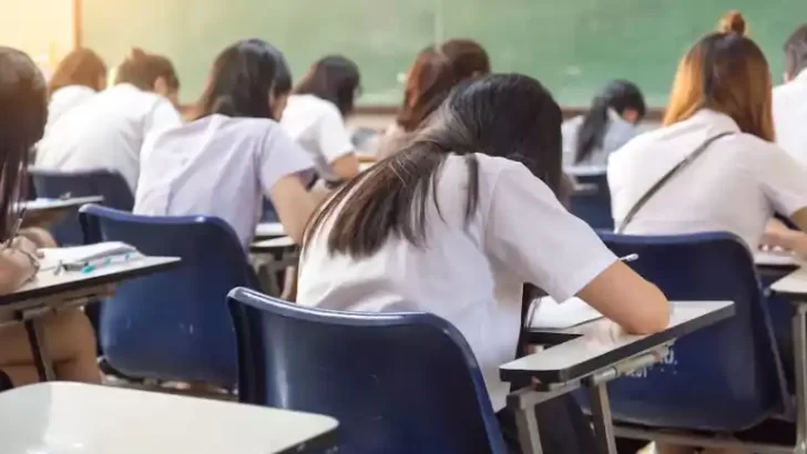 Colegios privados ya no deberán informar ni pedir aval estatal para fijar cuotas y matrícula