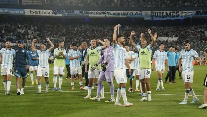 Racing eliminó a River tras un vibrante 3-2 en los octavos del Clausura