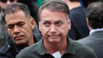 Jair Bolsonaro intentó romper su tobillera electrónica para fugarse