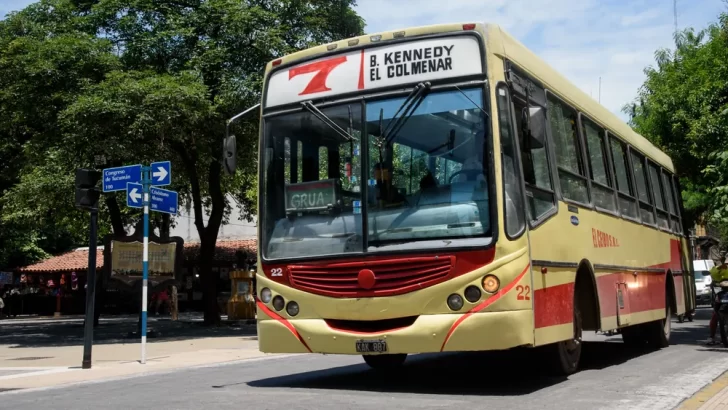Comenzaron las suspensiones de choferes de colectivos