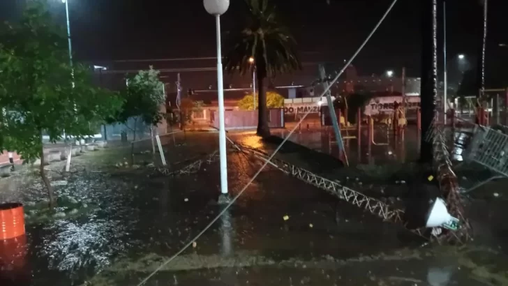 Un fuerte temporal azotó Trancas y provocó daños en varias viviendas