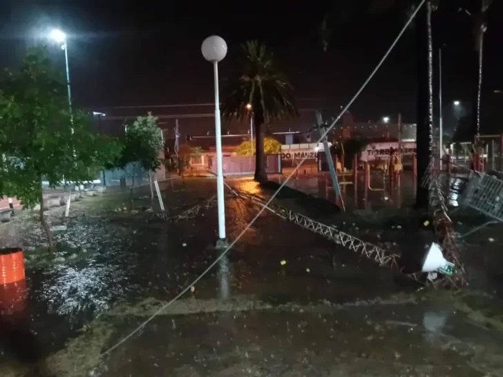 Un fuerte temporal azotó Trancas y provocó daños en varias viviendas