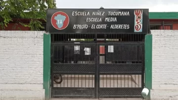 Un alumno de 13 años apuñaló a su compañera en el aula Un alumno de 13 años apuñaló a su compañera en el aula