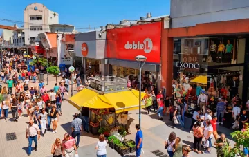 Acordaron el horario de atención del comercio durante las fiestas Acordaron el horario de atención del comercio durante las fiestas