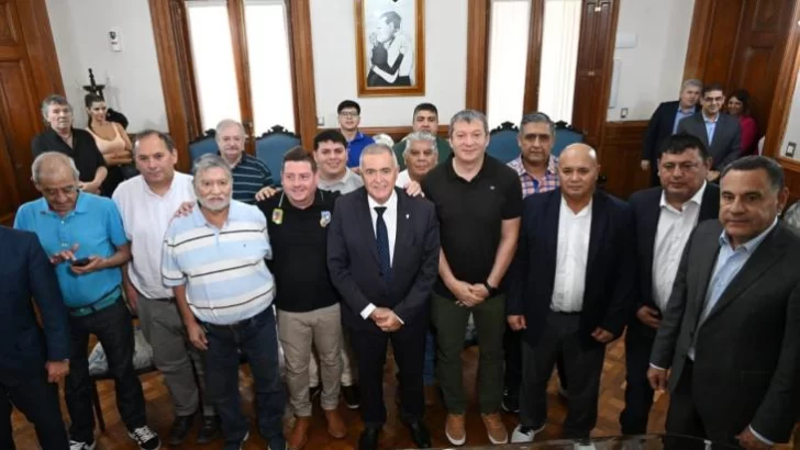 El gobierno asistirá con 1.000 millones de pesos al plan interzafra provincial