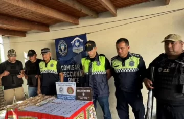 La Policía secuestró armas, municiones y droga en distintos allanamientos La Policía secuestró armas, municiones y droga en distintos allanamientos