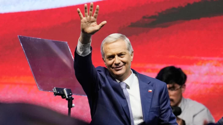 Chile: el ultraderechista José Antonio Kast ganó por amplio margen y es nuevo presidente Chile: el ultraderechista José Antonio Kast ganó por amplio margen y es nuevo presidente