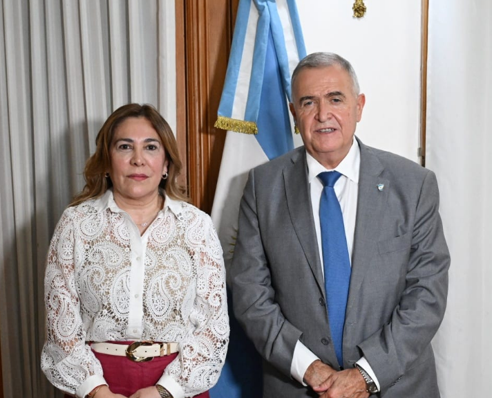 Beatriz Ávila se sumará al bloque Independencia en el Senado