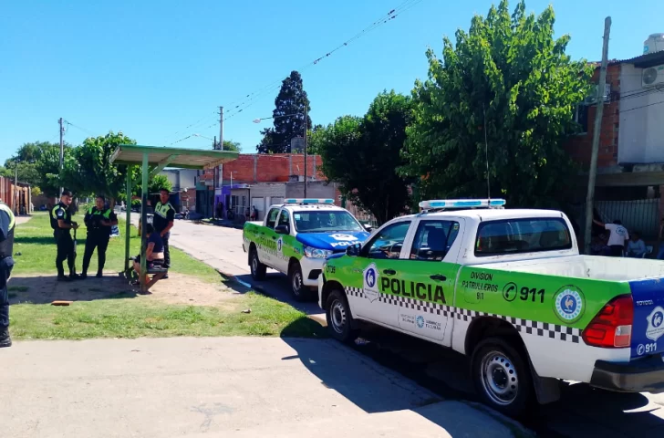 La Policía investiga un enfrentamiento vecinal en La Costanera La Policía investiga un enfrentamiento vecinal en La Costanera