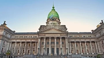 El Gobierno analiza llamar otra vez a extraordinarias para el 2 de febrero El Gobierno analiza llamar otra vez a extraordinarias para el 2 de febrero