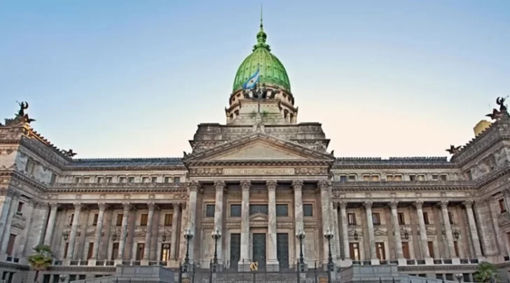 El Gobierno analiza llamar otra vez a extraordinarias para el 2 de febrero El Gobierno analiza llamar otra vez a extraordinarias para el 2 de febrero