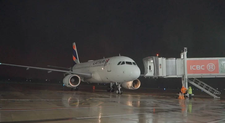 Arribó el primer vuelo de Lima y Tucumán se consolida en el mercado internacional Arribó el primer vuelo de Lima y Tucumán se consolida en el mercado internacional