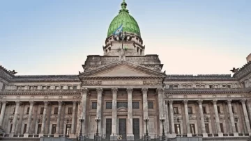 Glaciares, presupuesto y reforma laboral: el Gobierno convocó a sesiones extraordinarias Glaciares, presupuesto y reforma laboral: el Gobierno convocó a sesiones extraordinarias