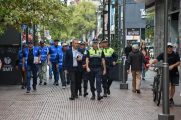 La Municipalidad capitalina refuerza los controles de la venta ambulante en el centro