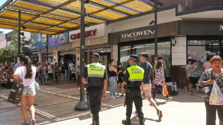 El operativo “Felices Fiestas” priorizará centros comerciales, bancos y zonas turísticas