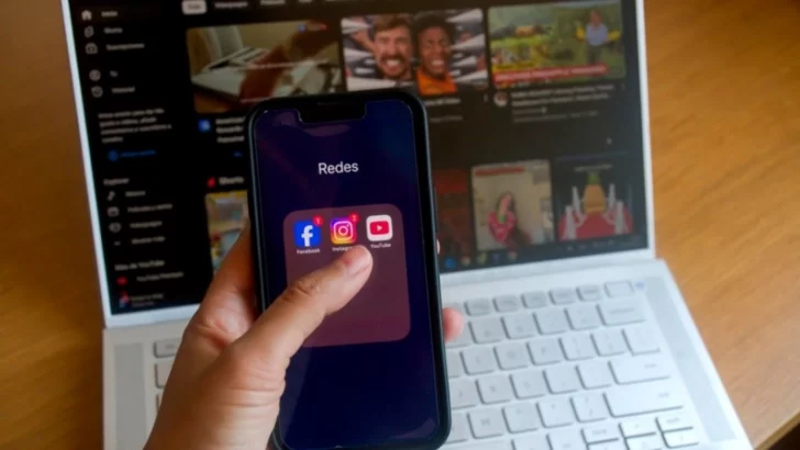 Australia comenzó a aplicar una ley que prohíbe el acceso a redes sociales a menores de 16 años Australia comenzó a aplicar una ley que prohíbe el acceso a redes sociales a menores de 16 años
