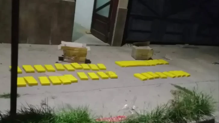 Un tucumano quedó detenido en Orán por transportar más de 38 kilos de cocaína Un tucumano quedó detenido en Orán por transportar más de 38 kilos de cocaína