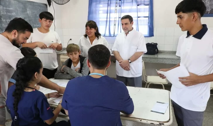 Se realizarán fichas médicas en las escuelas por 3° año consecutivo y se incorporarán controles de salud emocional Se realizarán fichas médicas en las escuelas por 3° año consecutivo y se incorporarán controles de salud emocional