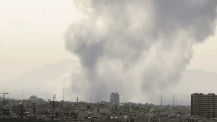 Ataque conjunto de Estados Unidos e Israel contra Irán y escalada militar en Oriente Próximo Ataque conjunto de Estados Unidos e Israel contra Irán y escalada militar en Oriente Próximo