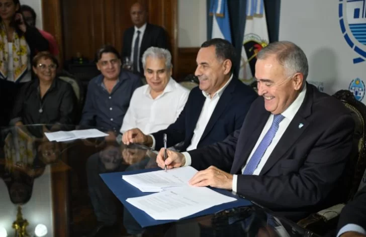 El Gobierno provincial y ATEP alcanzaron un acuerdo salarial para docentes El Gobierno provincial y ATEP alcanzaron un acuerdo salarial para docentes