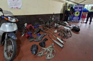 Tres detenidos por el supuesto robo y venta de motopartes Tres detenidos por el supuesto robo y venta de motopartes