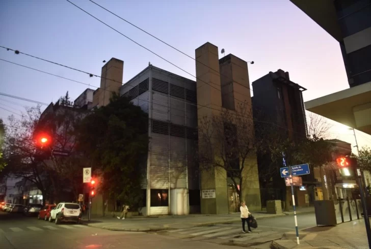 Decidieron clausurar el edificio del TOF por riesgo de incendio y electrocución Decidieron clausurar el edificio del TOF por riesgo de incendio y electrocución