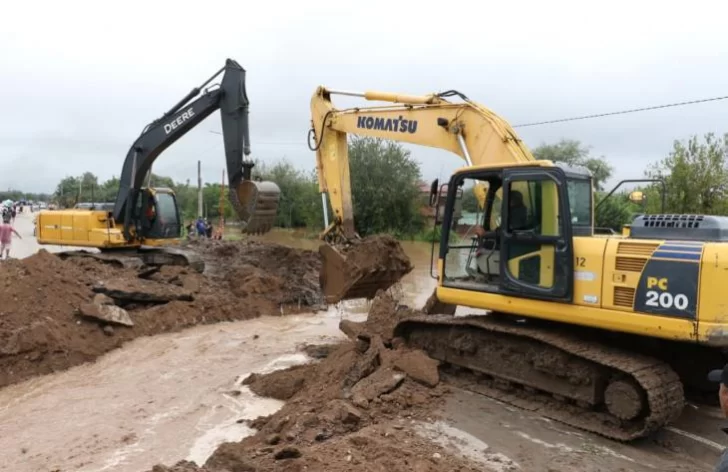 Regresaron a clases 30 escuelas y sólo quedan 15 familias evacuadas Regresaron a clases 30 escuelas y sólo quedan 15 familias evacuadas