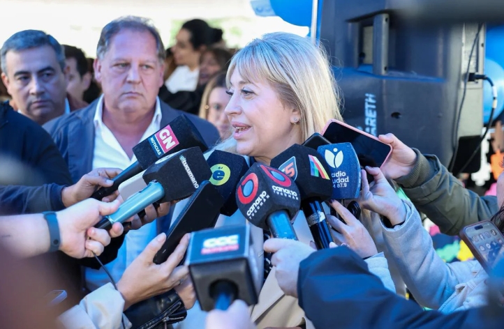 Chahla pidió “no salir de casa” y reforzar la prevención tras tres muertes Chahla pidió “no salir de casa” y reforzar la prevención tras tres muertes