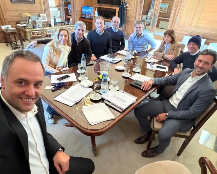 El Gobierno abre la puerta a modificar el proyecto electoral: evalúan que las PASO sean optativas El Gobierno abre la puerta a modificar el proyecto electoral: evalúan que las PASO sean optativas