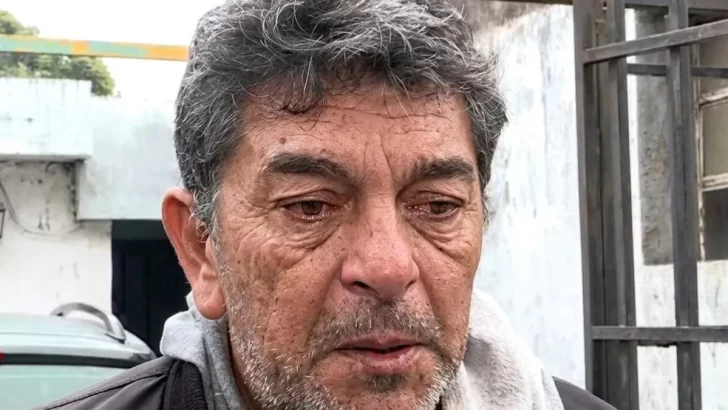 El desgarrador testimonio del abuelo de Agostina tras el crimen: “No sé cómo decirle a mi hija que la mataron” El desgarrador testimonio del abuelo de Agostina tras el crimen: “No sé cómo decirle a mi hija que la mataron”