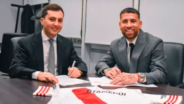 Otamendi ya es de River: el campeón del mundo firmó antes del Mundial Otamendi ya es de River: el campeón del mundo firmó antes del Mundial