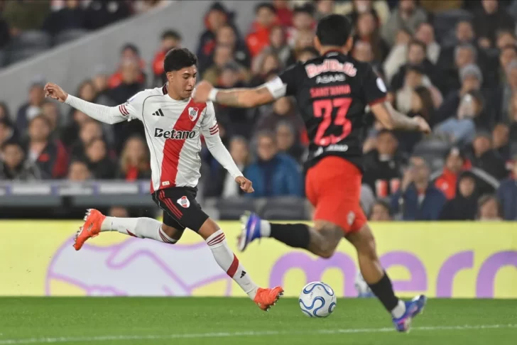 En la antesala de la final del Torneo Apertura, River logró un empate agónico ante Bragantino En la antesala de la final del Torneo Apertura, River logró un empate agónico ante Bragantino